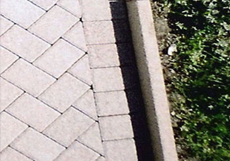 Cordoli in pietra semplice